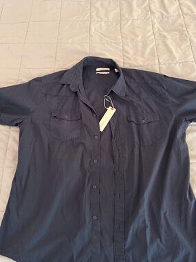 Esprit Navy Short-Sleeve Casual Button-Down Shirt